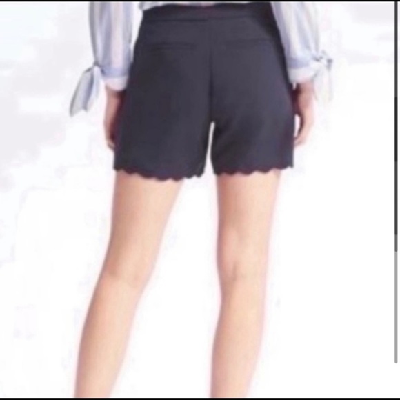 NWOT Banana Republic navy scallop stretch short size 4 - Picture 6 of 6